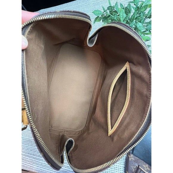 Authentic Louis Vuitton Alma - Picture 9 of 13